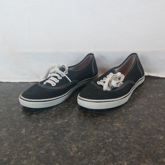 vans the wall vans the wall